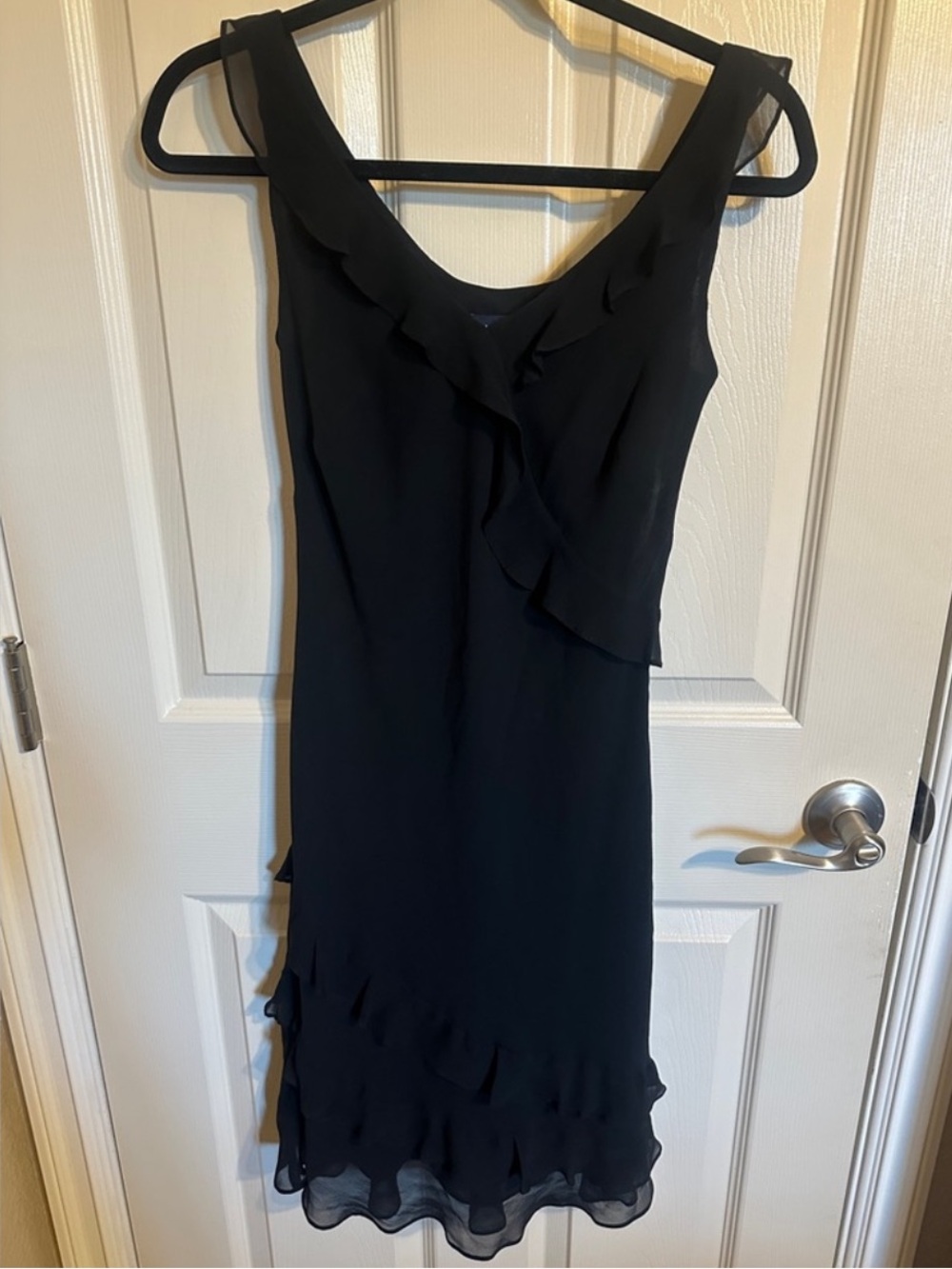 Ann Taylor Petites Ruffle Sleeveless V-Neck Midi Dress, Black, Sz 2P
